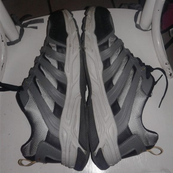 Men's skechers shoes - Picture 4 of 5